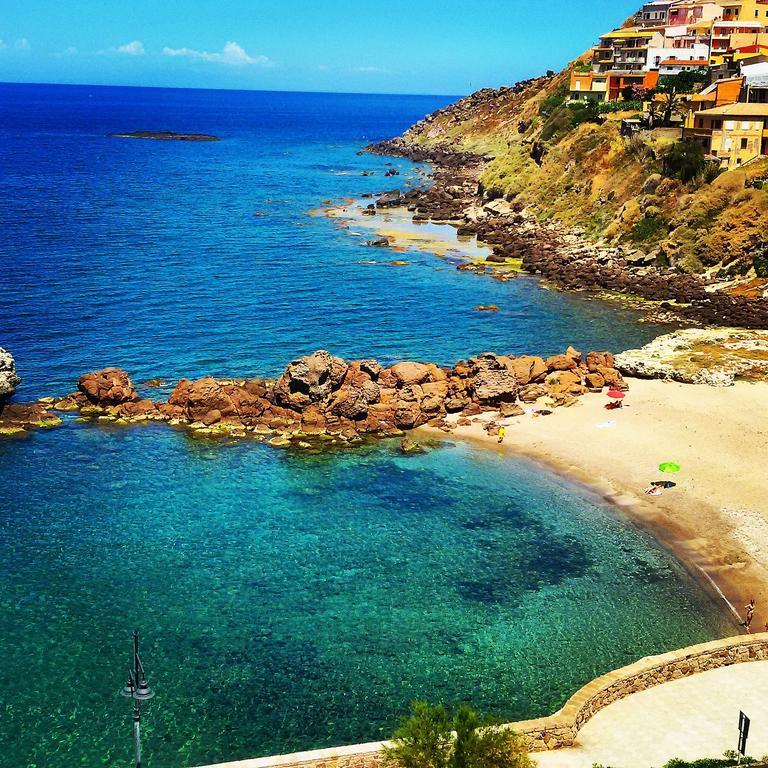 Antica Pensione Pinna Castelsardo Exterior photo